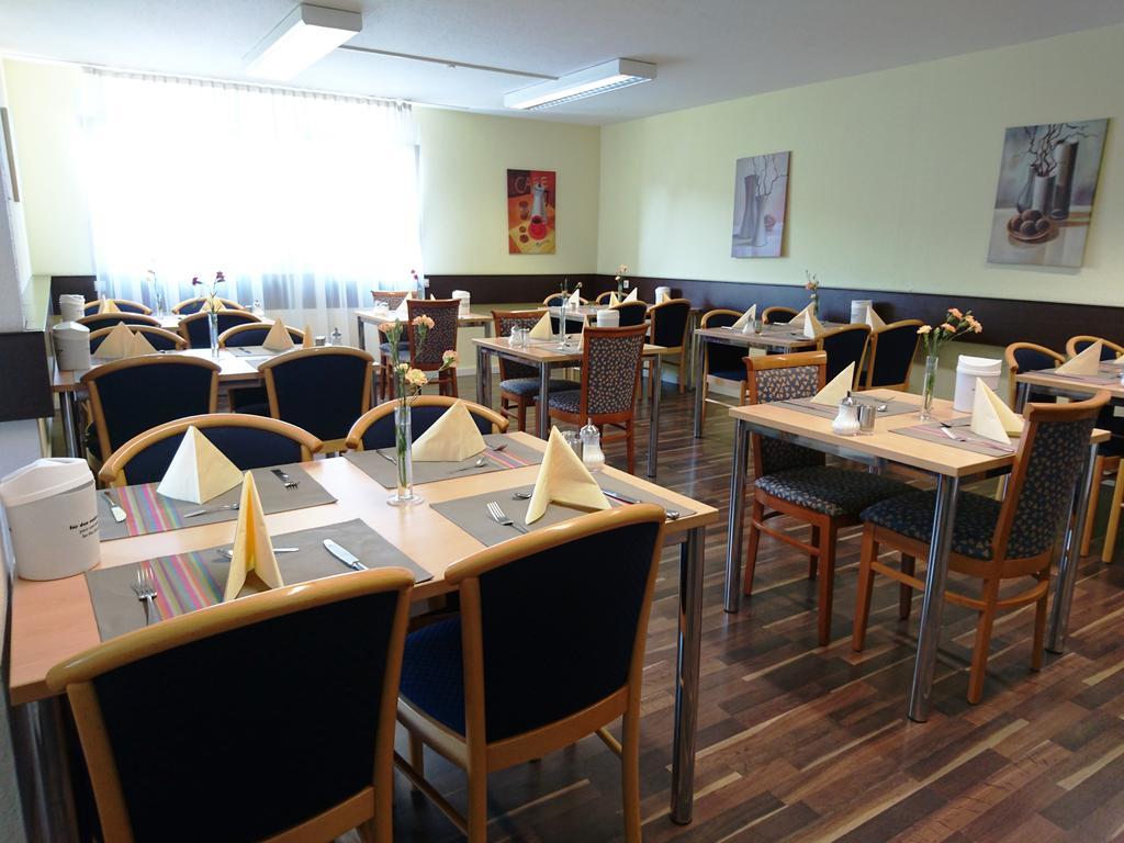 Central Hotel Winnenden Ngoại thất bức ảnh