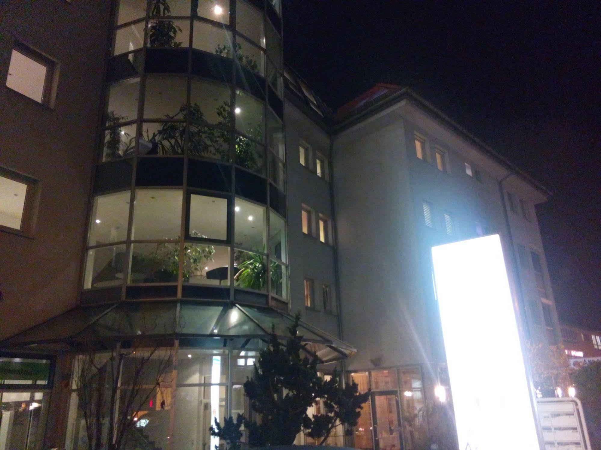 Central Hotel Winnenden Ngoại thất bức ảnh