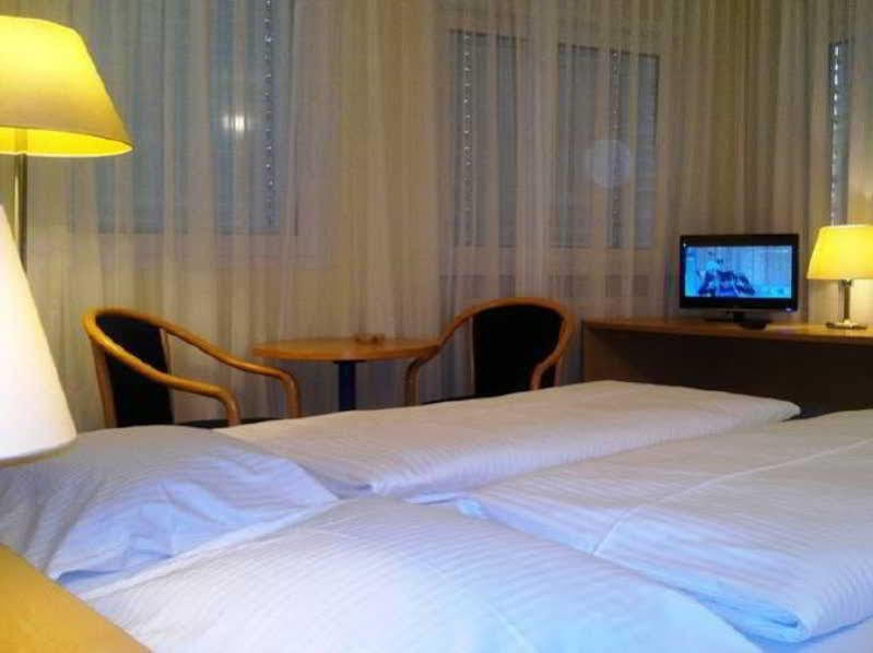 Central Hotel Winnenden Ngoại thất bức ảnh