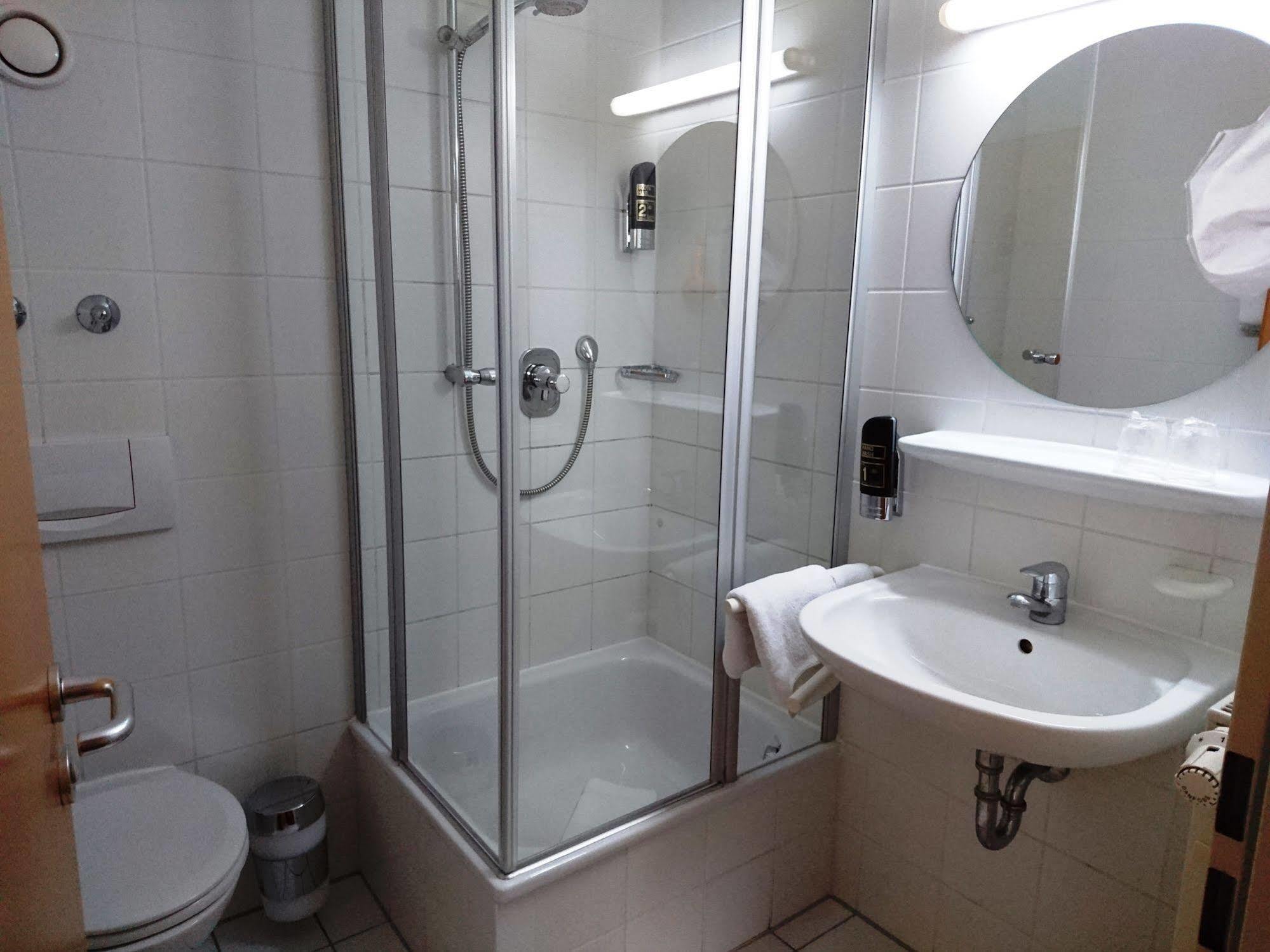 Central Hotel Winnenden Ngoại thất bức ảnh